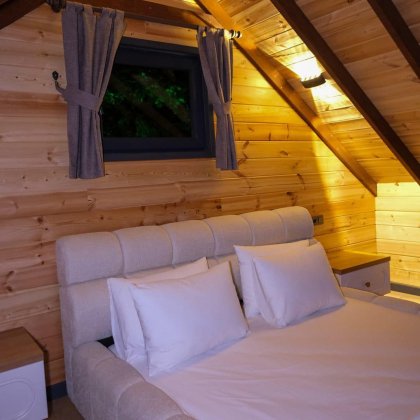 Life Garden Bungalov River (2001)