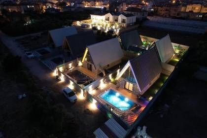 Villa Free Sky | Fethiye'de Modern Mimari, Jakuzili ve Doğa Manzaralı Lüks Villa (1052)