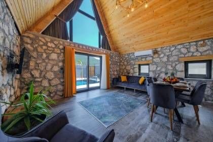 Villa Free Sky | Fethiye'de Modern Mimari, Jakuzili ve Doğa Manzaralı Lüks Villa (1052)