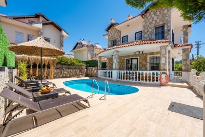 Villa Almon Marine (1991)