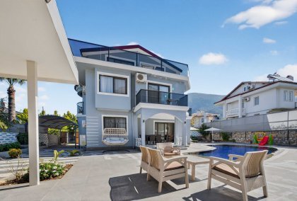 Villa Arena (2311)