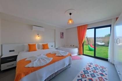 Villa Cocos Damla | Çalış Plajı'na Yürüme Mesafesinde Saunalı ve Jakuzili Lüks Tatil Villası (1040)
