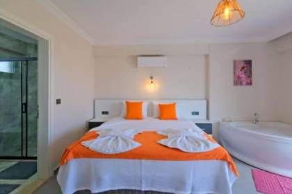 Villa Cocos Damla | Çalış Plajı'na Yürüme Mesafesinde Saunalı ve Jakuzili Lüks Tatil Villası (1040)