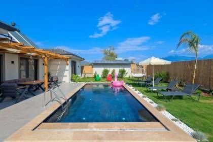 Villa Cocos Damla | Çalış Plajı'na Yürüme Mesafesinde Saunalı ve Jakuzili Lüks Tatil Villası (1040)