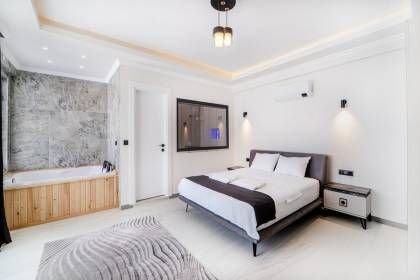 Villa Güçlü Serenity (1084)
