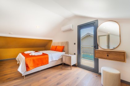 Villa Ekol Trio (2327)