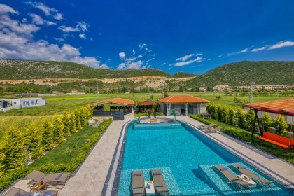Villa Everest Exclusive (2118)