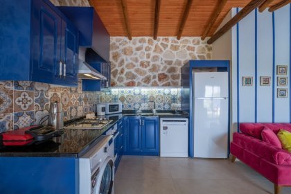 Villa Gold (2215)