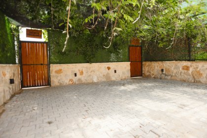 Villa Grant 1 (1745)