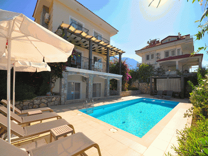 Villa Gravity (2242)
