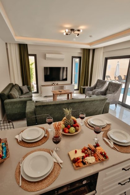 Villa İnci Koyu 1 (2080)