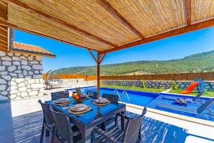 Villa Liberta | Kalkan'da Jakuzili, 2 Kişilik Lüks Balayı Villası (1074)