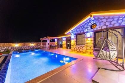 Villa Liberta | Kalkan'da Jakuzili, 2 Kişilik Lüks Balayı Villası (1074)