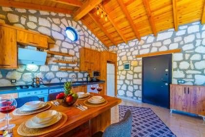 Villa Liberta | Kalkan'da Jakuzili, 2 Kişilik Lüks Balayı Villası (1074)