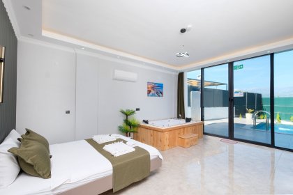 Villa Nixie Duo (2270)