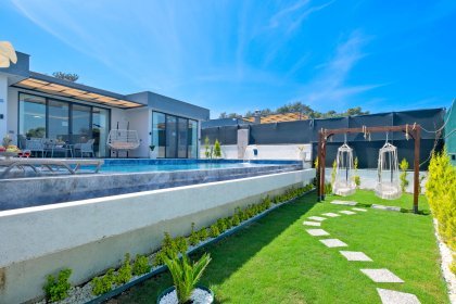 Villa Nixie Duo (2270)