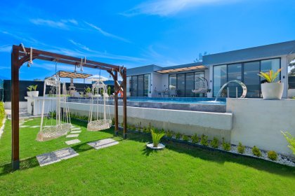 Villa Nixie Duo (2270)