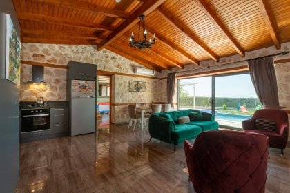 Villa Rosalyn (1971)