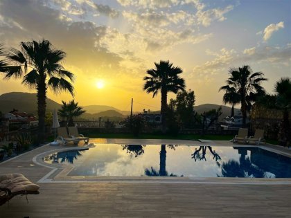 Villa Serene (2283)