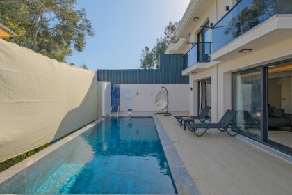 Villa Aslanoğlu 2 (1984)