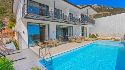 Villa Suar (2298)