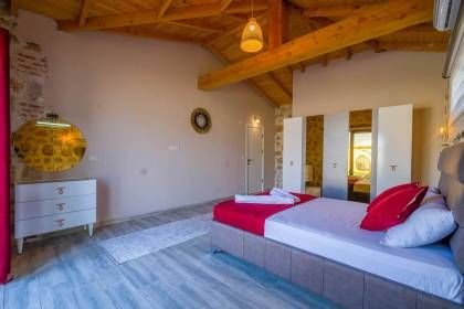 Villa Oga | Fethiye'de Taş Mimari Konseptli, Jakuzili Lüks Tatil Villası (1077)