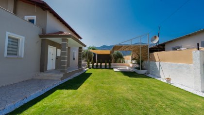Villa Vela (2089)