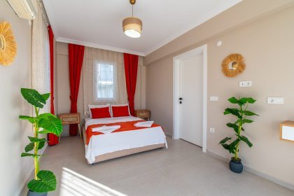Villa Zayn East (2355)