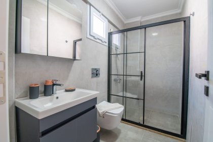 Villa Zayn East (2355)